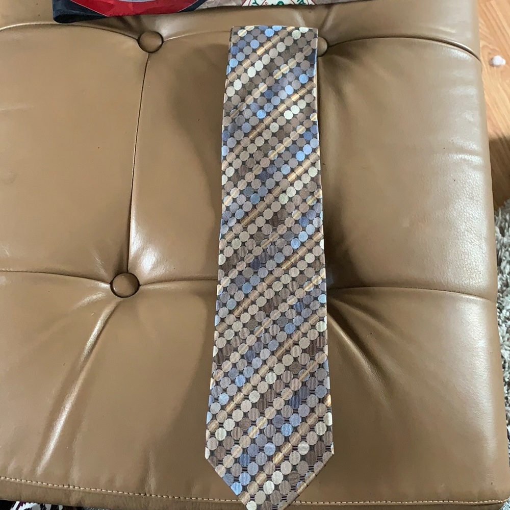 Peacock‎ brand silk Tie